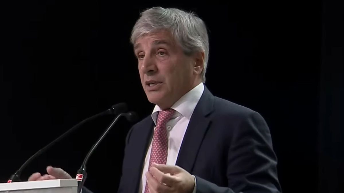 Luis Caputo habló en Rosario y defendió el RIGI: "Estas inversiones garantizan que no vamos a tener problema con el tipo de cambio"