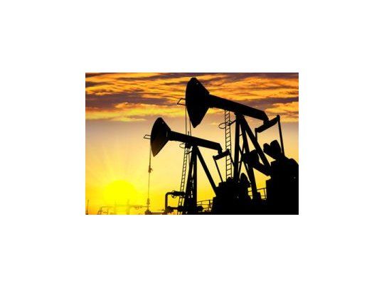 El petróleo revirtió baja inicial y ganó 0,6% a u$s 56,71