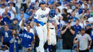 El primera base de Dodgers, Freddie Freeman, jonronea por 5to juego seguido en la Serie Mundial y empata marca de George Springer en el tercer juego consecutivo ganado por los Dodgers sobre los Yankees que lo acercan al título de la Serie Mundial.