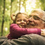 El abrazo es un aliado muy importante para la salud y el bienestar emocional. El abrazo es un aliado muy importante para la salud y el bienestar emocional.
