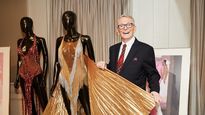 Bob Mackie dejó una huella enorme en la moda y el espectáculo.