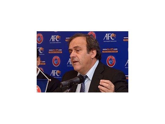Platini mostró su deseo de ser presidente de la FIFA.