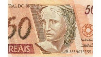 El real se depreció un 1% a 3,733