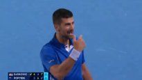 Novak Djokovic invitó a pelear a un hincha en Australia.