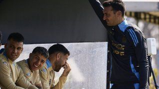 Scaloni rearma el equipo de la Selección para enfrentar a Colombia.