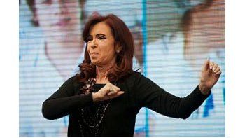 ámbito.com | Cristina de Kirchner junto a la plana mayor del kirchnerismo (gobernadores, funcionarios, legisladores) en Tecnópolis.