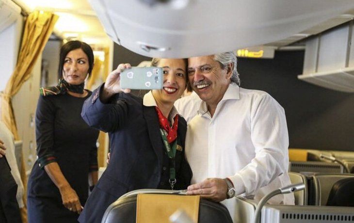 Alberto Fernández y la comitiva presidencial emprendieron el regreso al país