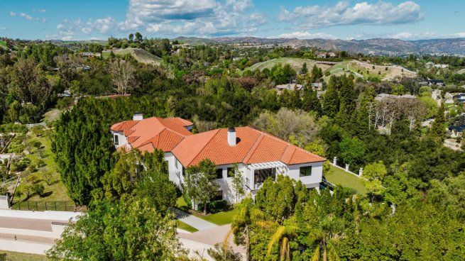 La casa del famosos cantante se encuentra a la venta por 15 millones.
