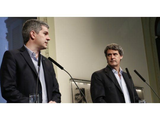 Marcos Peña y Alfonso Prat Gay.