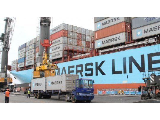 La balanza comercial arrojó un superávit de u$s 705 millones durante agosto