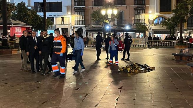 El hombre atacó con un machete en una Iglesia y mató a un sacristán, mientras que un sacerdote fue herido y se encuentra en grave estado. 
