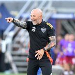 Pese a que hace tiempo que no gana títulos, ha conseguido mucho dinero por sus despidos. Pese a que hace tiempo que no gana títulos, ha conseguido mucho dinero por sus despidos.