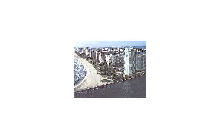 One Bal Harbour, el complejo en el extremo norte de la CollinsAvenue que compite en el mercado de lujo en MiamiBeach. «Su» dejaría su casa en Fisher Island cuando secomplete el St. Regis Hotel & Residences.