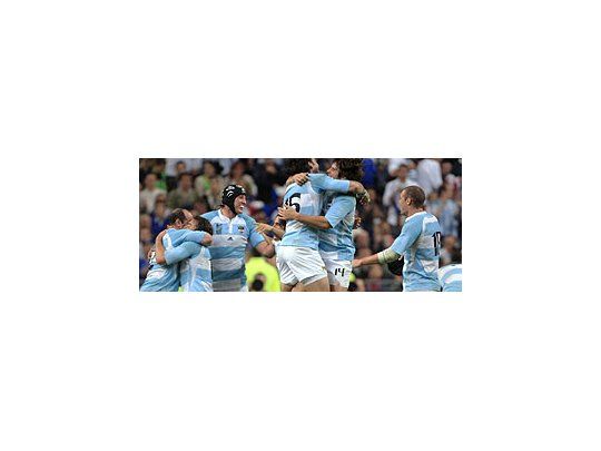 HISTÓRICO BATACAZO DE LOS PUMAS EN PARÍS