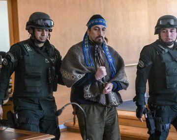 La justicia chilena concedió la libertad condicional para el líder mapuche 