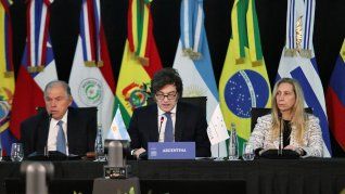 El presidente Javier durante su discurso en la Cumbre del Mercosur.