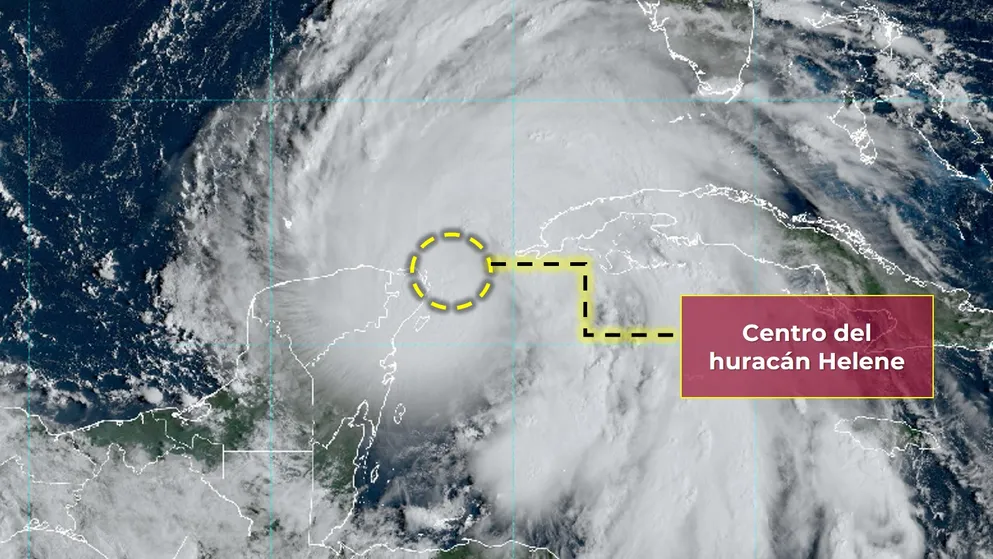 Huracán Helene se intensificó a categoría 1 frente a las costas de Quintana Roo.