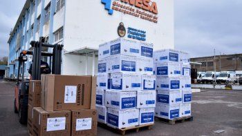 El Ministerio de Salud continúa con la distribución de respiradores.
