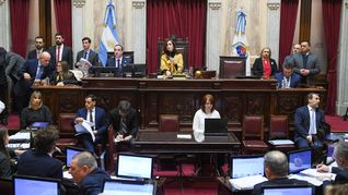 Victoria Villarruel presidirá un Senado con mayor paridad entre el peronismo y el libertarianismo. Victoria Villarruel presidirá un Senado con mayor paridad entre el peronismo y el libertarianismo.