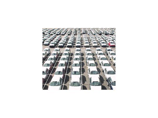 Efecto trabas: se desacelera la venta de autos importados