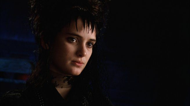 First images of Winona Ryder on the set of Beetlejuice 2