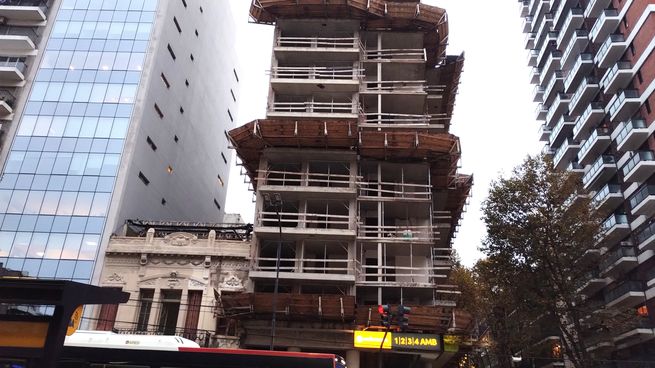 La construcción avanzó en junio tras el retroceso de mayo.
