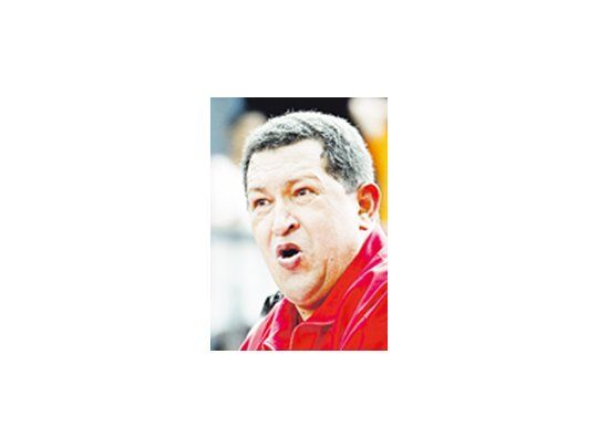 Hugo Chávez, presidente de Venezuela, anticipó una votación clave en el Parlamento para ocupar lugares en la Corte Suprema. La próxima conformación de la Cámara, con más presencia opositora, se lo habría impedido.