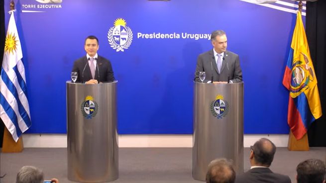 El presidente ecuatoriano se reunió con Yamandú Orsi y tuvieron el traspaso presidencial pro témpore del Consenso de Brasilia.&nbsp;