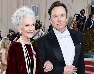 Elon Musk reapareció en público en la MET Gala 2022 junto a su madre