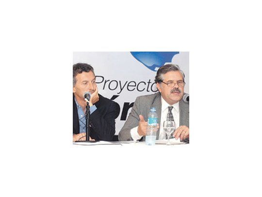 Mauricio Macri y Ricardo López Murphy reaparecieron juntos ayer en Córdoba luego del malestar expresado por el jefe de Recrear por las negociaciones con el lavagnismo.