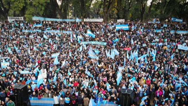 Cristina Kirchner movió el lugar de convocatoria y dejó un mensaje para sus seguidores.