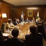 senado: bullrich reunio al bloque libertario para empezar a avanzar con las reformas del gobierno senado: bullrich reunio al bloque libertario para empezar a avanzar con las reformas del gobierno