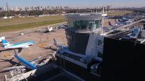 aeroparque: detuvieron a una mujer que subio a la torre de control