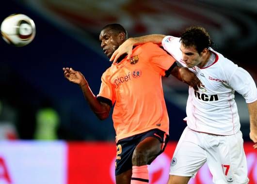 Estudiantes jugó un buen primer tiempo, pero Barcelona mejoró en el segundo y fue superior.