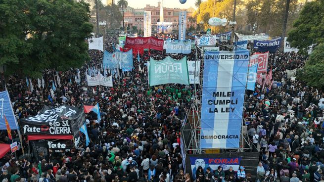 Organizaciones sociales, gremios y trabajadores de la salud marcharán este miércoles en rechazo a los recortes en el sistema sanitario.