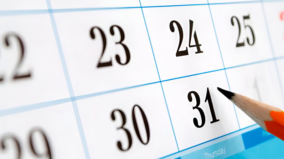 To cut the week: who will have a holiday on Thursday, October 31?