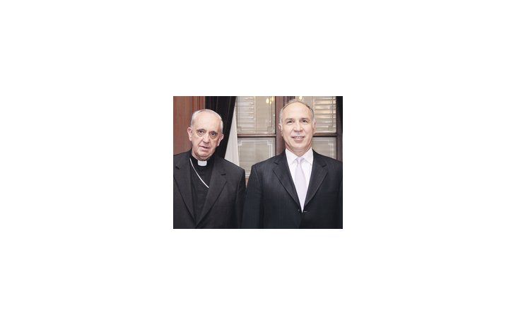 ámbito.com | El cardenal Jorge Bergoglio y el presidente de la Corte, Ricardo Lorenzetti, analizaron ayer la situación institucional de la Argentina y acordaron en la necesidad de establecer acuerdos entre los diferentes poderes, en una reunión a puertas cerradas y de