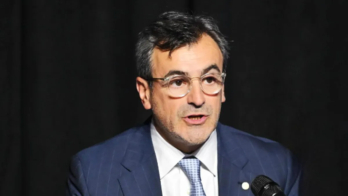 Martín Rappallini, brand new president of the UIA, claimed a new productive contract