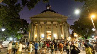Llega una nueva edición de la Noche de los Museos con más de 300 propuestas en la Ciudad de Buenos Aires. Llega una nueva edición de la Noche de los Museos con más de 300 propuestas en la Ciudad de Buenos Aires.