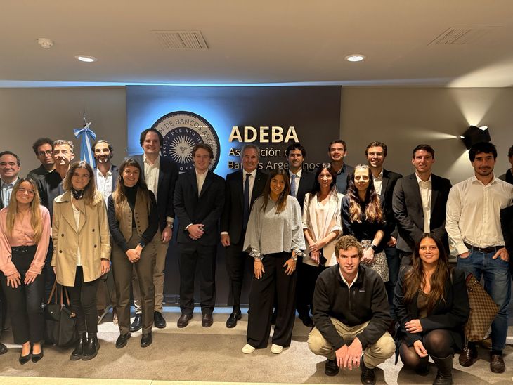 Pablo Quirno fue el protagonista del encuentro de Fundación Faro y Adeba Joven