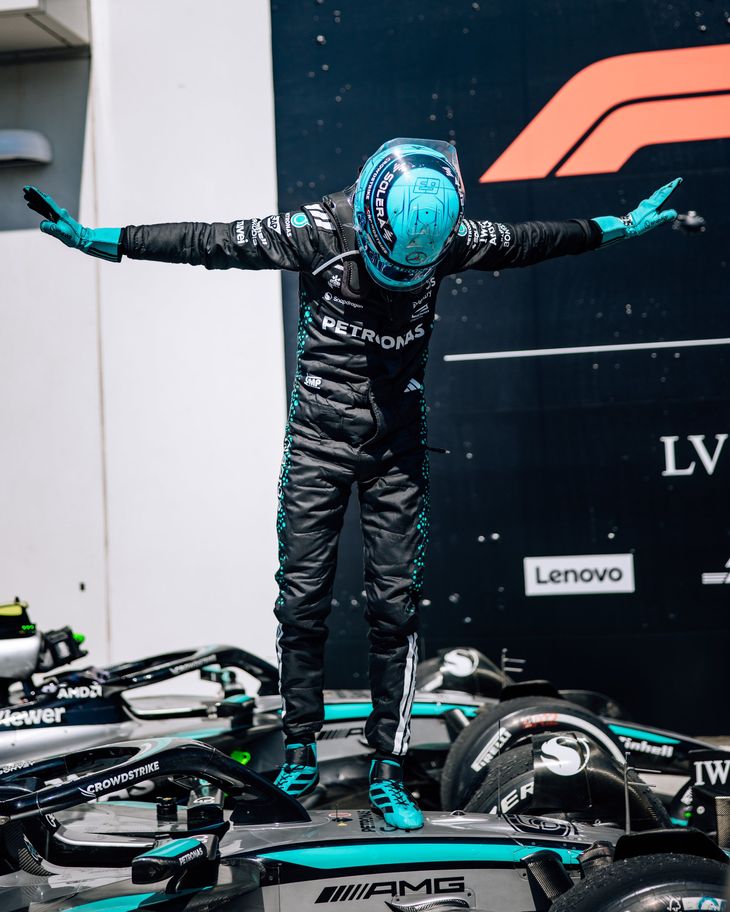 Russell and his celebration. Mercedes achieved 1-2 in Canada. Russell and his celebration. Mercedes achieved 1-2 in Canada.