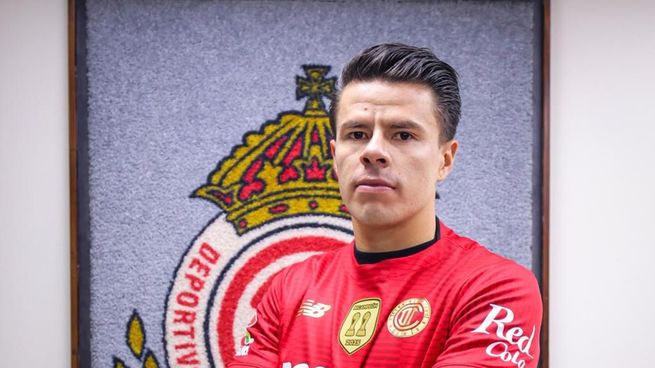 Pável Pérez ya es futbolista del Toluca.