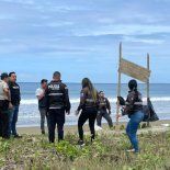La Policía ecuatoriana analizando el macabro hallazgo La Policía ecuatoriana analizando el macabro hallazgo
