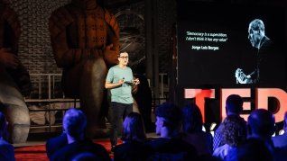 Buenos Aires fue seleccionada por TED entre las 9 ciudades que lideran ideas con impacto global. Buenos Aires fue seleccionada por TED entre las 9 ciudades que lideran ideas con impacto global.