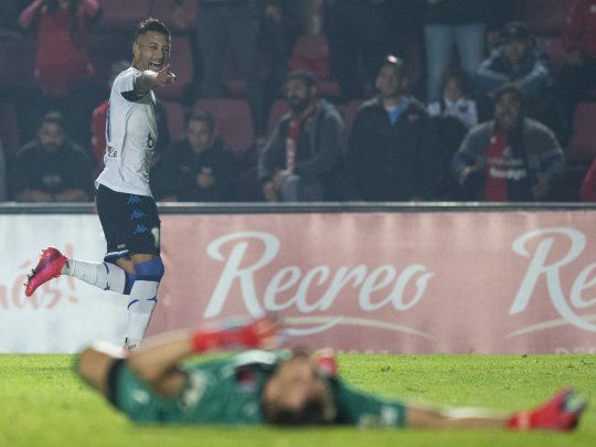 Ja Ja Janson. El 7 bravo de Vélez fue el goleador del equipo de Liniers en la Copa de la Liga.