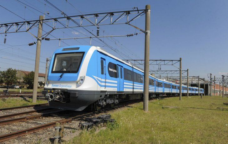 Varios trenes extenderán sus horarios nocturnos