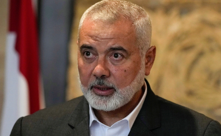 Considerado un pragmático dentro de Hamas y conocido por sus maneras tranquilas, Haniyeh vivía en exilio voluntario entre Qatar y Turquía. Considerado un pragmático dentro de Hamas y conocido por sus maneras tranquilas, Haniyeh vivía en exilio voluntario entre Qatar y Turquía.
