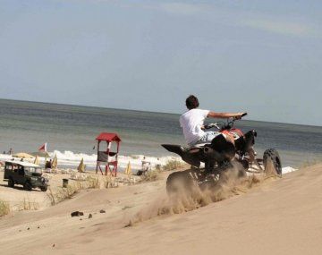 La ANSV desplegó operativos en La Frontera y en los accesos a la ciudad durante jornadas de alto tránsito turístico. La ANSV desplegó operativos en La Frontera y en los accesos a la ciudad durante jornadas de alto tránsito turístico.
