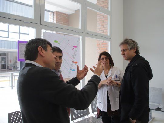 El jefe de Gabinete de la Ciudad recorrió un nuevo centro de salud en Lugano.&nbsp;