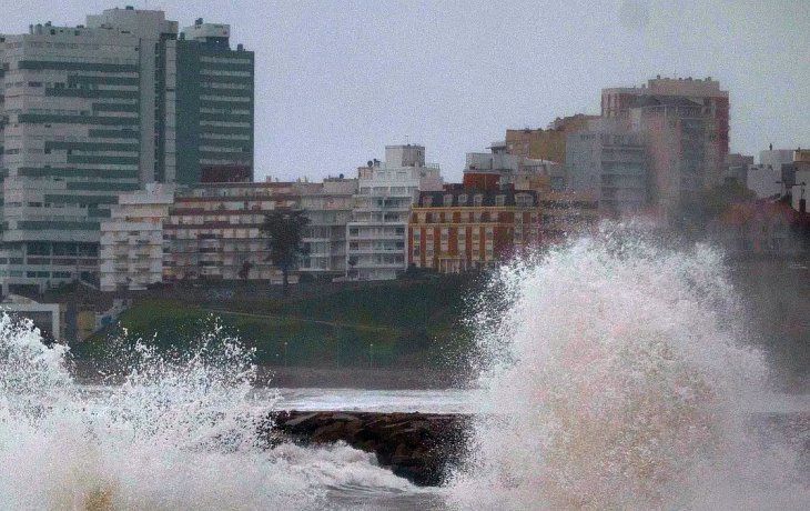 Las temperaturas mínimas en Mar del Plata estarán entre -5 °C y 5 °C, mientras que las máximas oscilarán entre 7 °C y 16 °C.